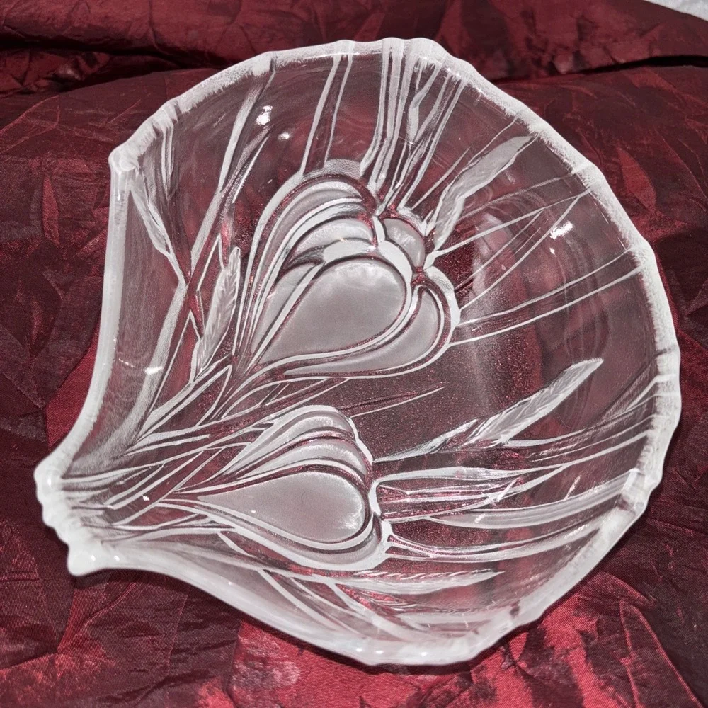 Vintage Walther Mikasa Crocus Flower Crystal Decorative Bowl Candy Dish Germany